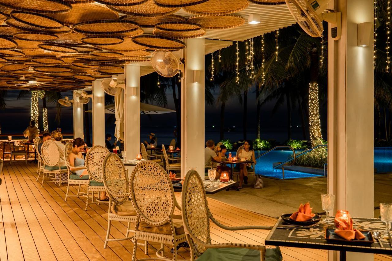 Salinda Resort Phu Quoc - Sparkling Wine Breakfast Екстер'єр фото The Deck